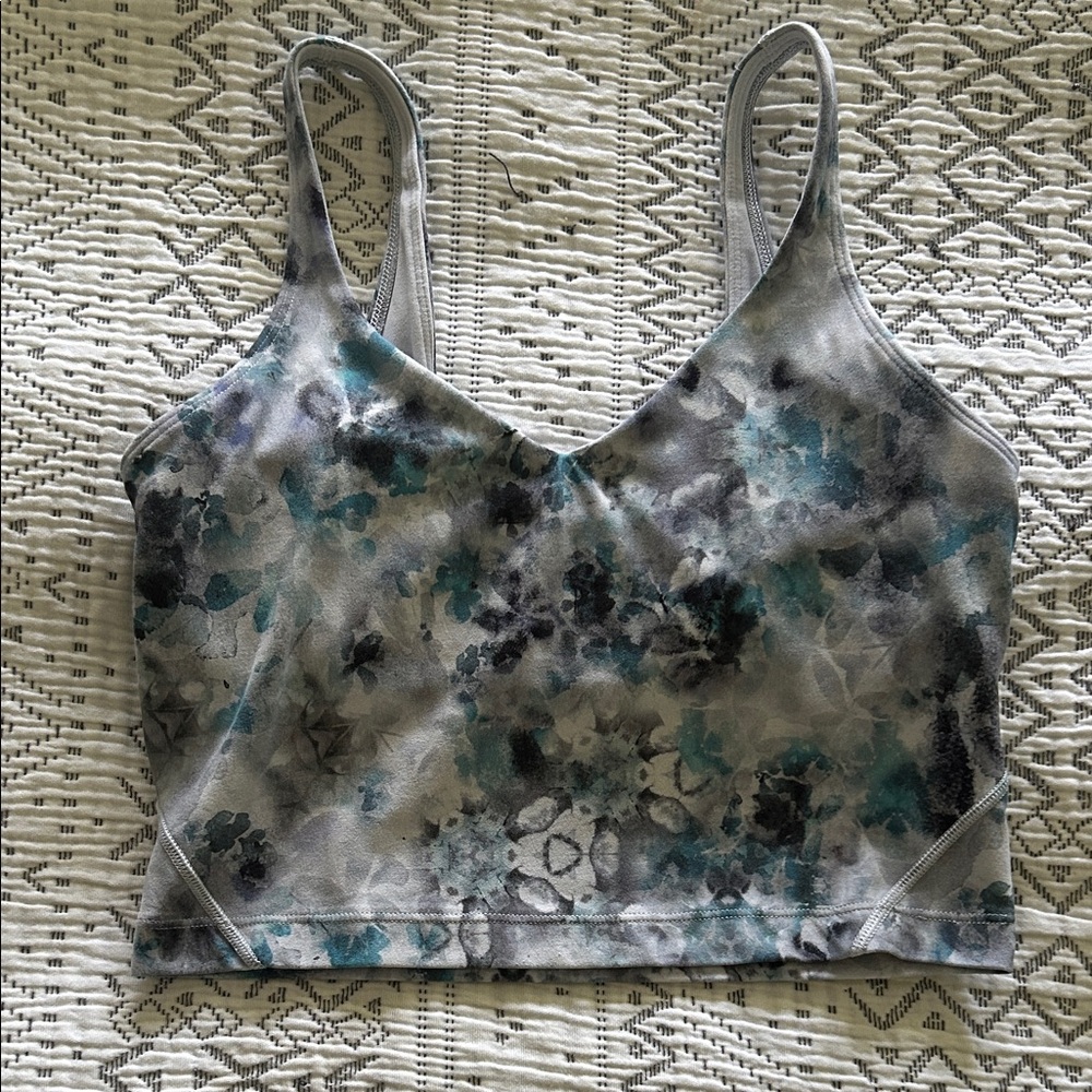 lululemon athletica Gray and Blue Patterned Crop Top